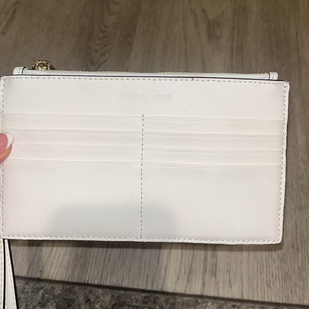 Michael Kors clutch wallet - Picture 2 of 4